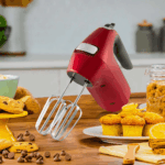 Batidora de Mano OSTER de 7 Velocidades con Turbo Rojo FPSTHM360R - Imagen 8