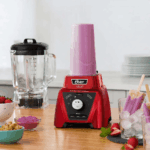 Licuadora de 2 Litros OSTER con Vaso Blend N Go Xpert BLST3B-RPG-053 - Imagen 8
